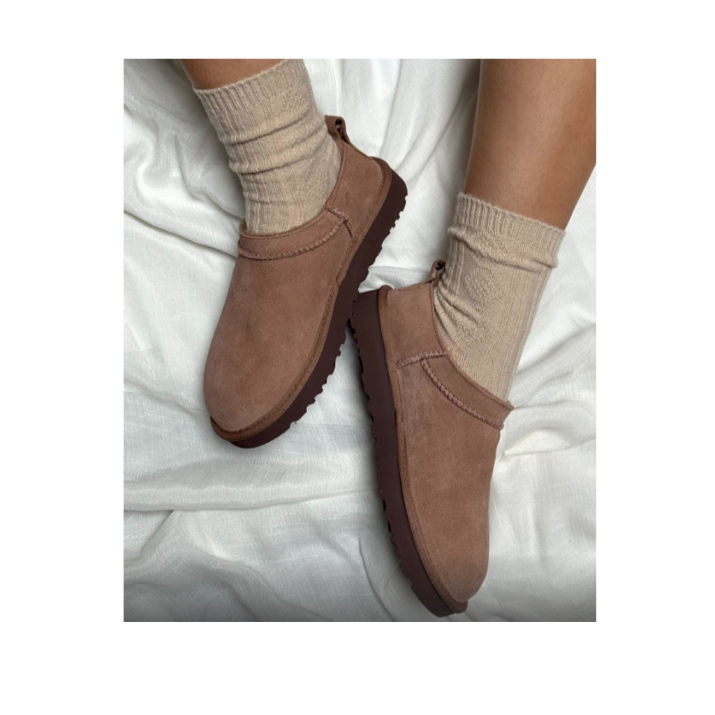 Floof 2 Pack Cable Knit Socks in Beige and Black