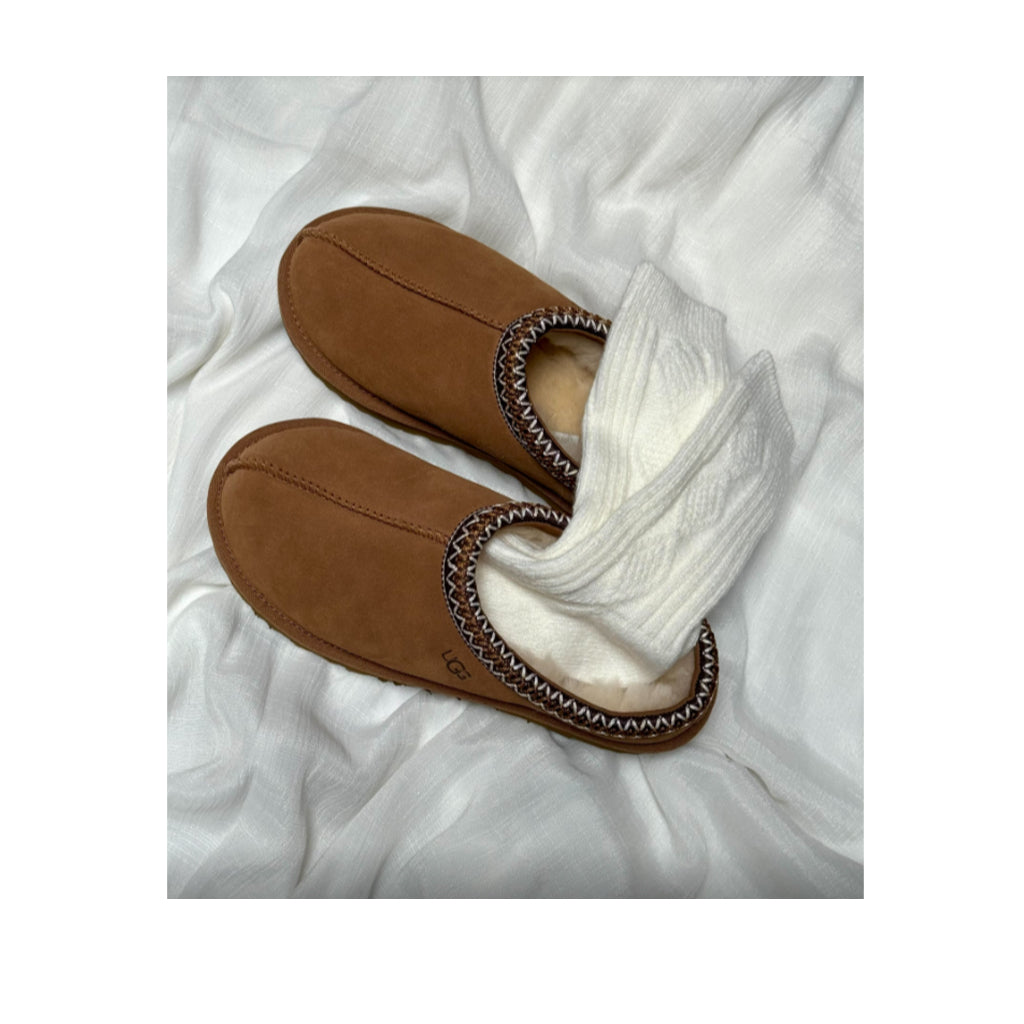 Floof 2 Pack Cable Knit Socks in Beige and Cream