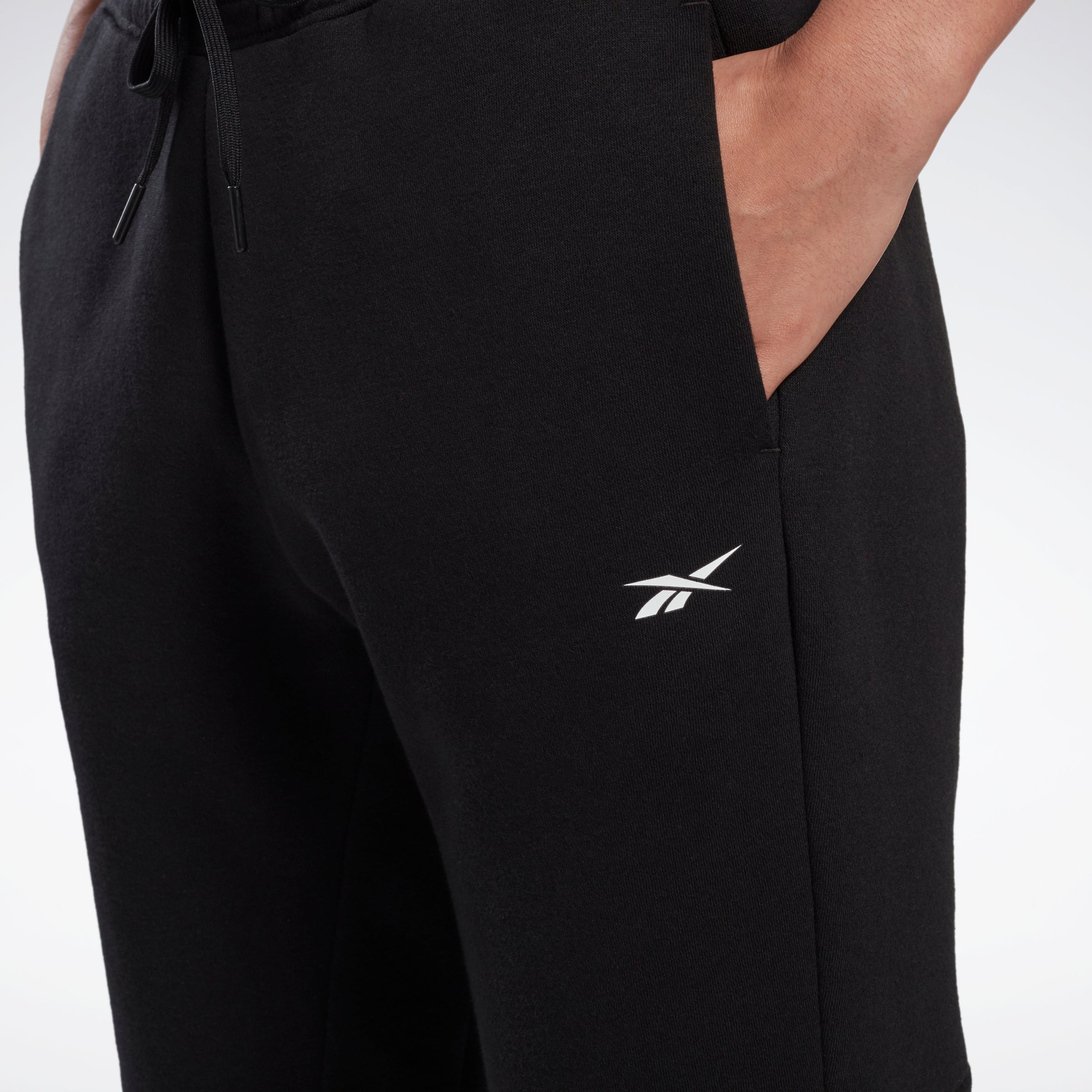 Reebok Women's Linear Logo Pant  In Black REG
