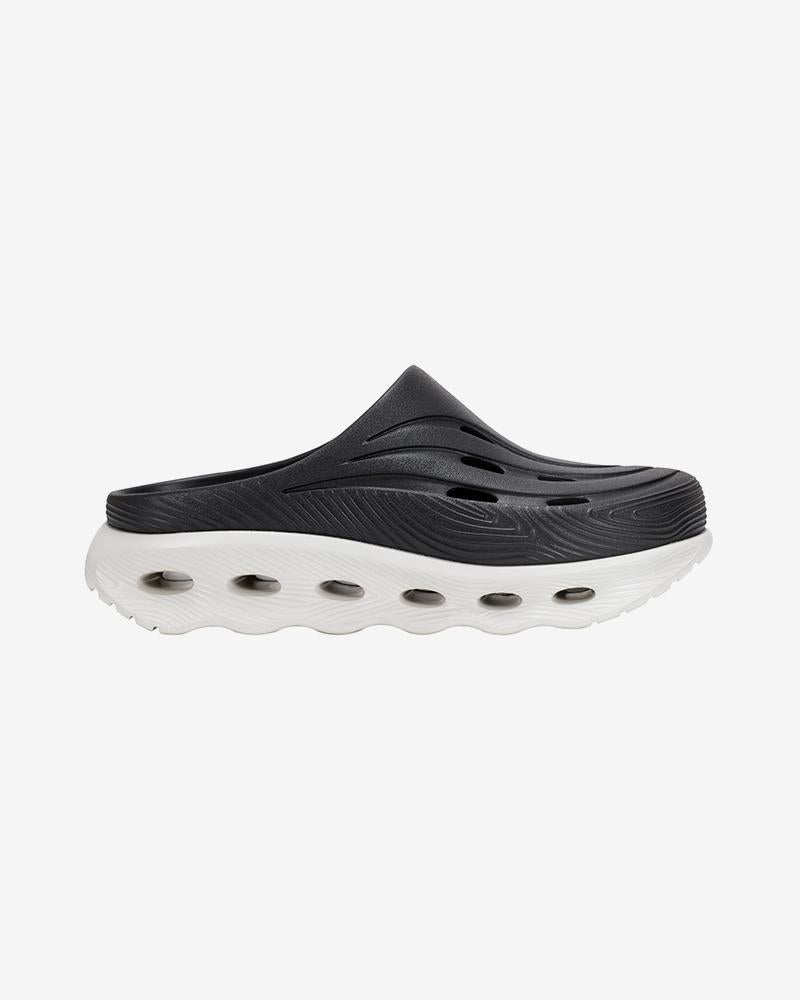 Hunter  Women's Geena Shoe Black M