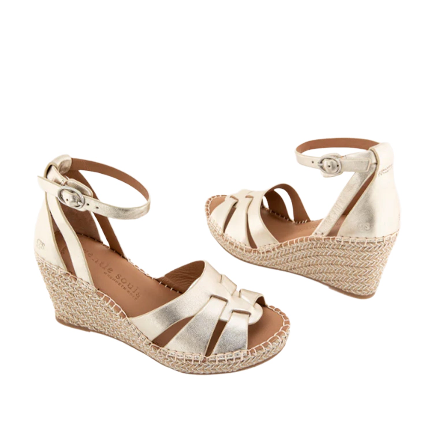 Gentle Souls by Kenneth Cole Women's Coolie in Champagne