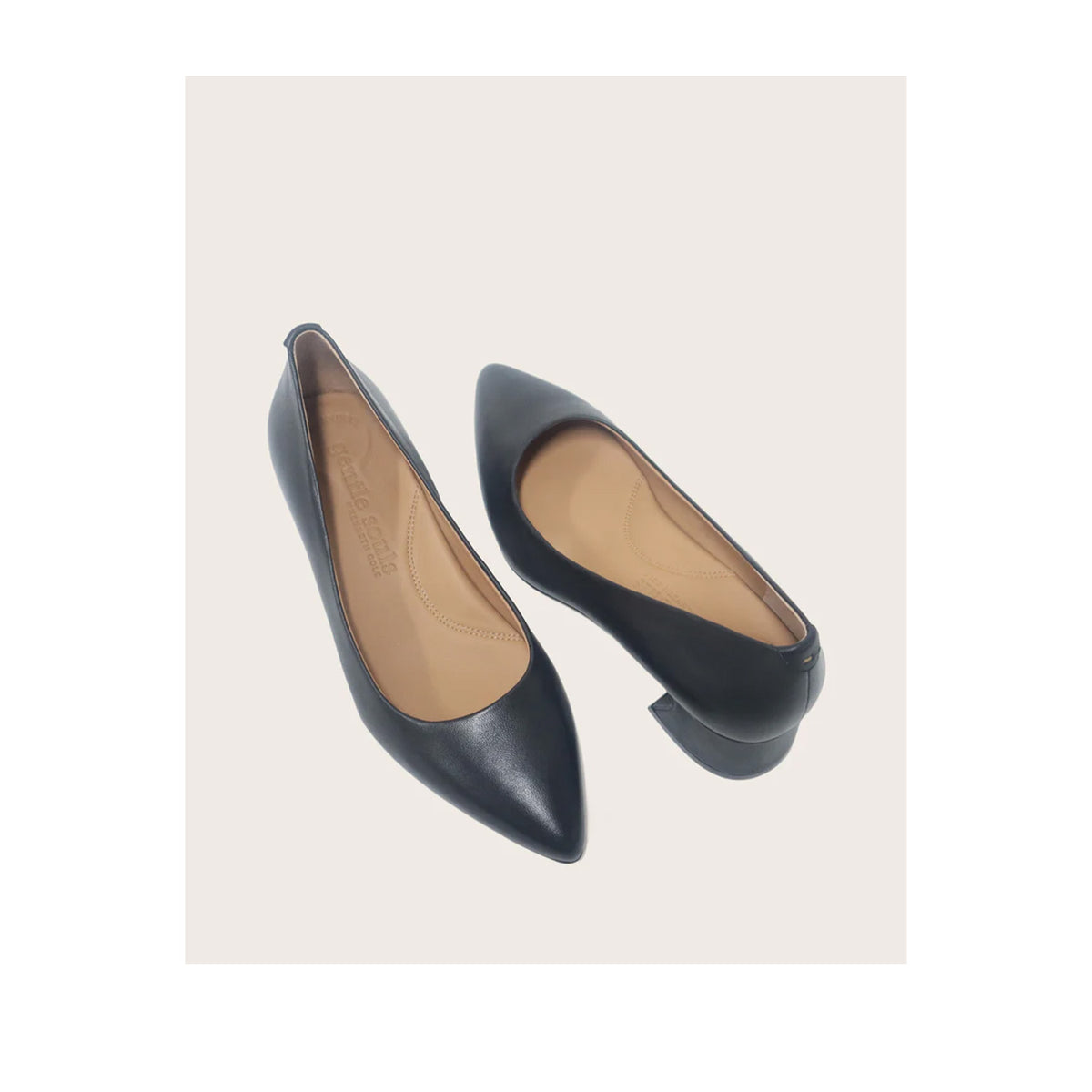 Gentle Souls Women's Gardena in Black