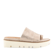 Gentle Souls by Kenneth Cole Women's Laverne in Gravel