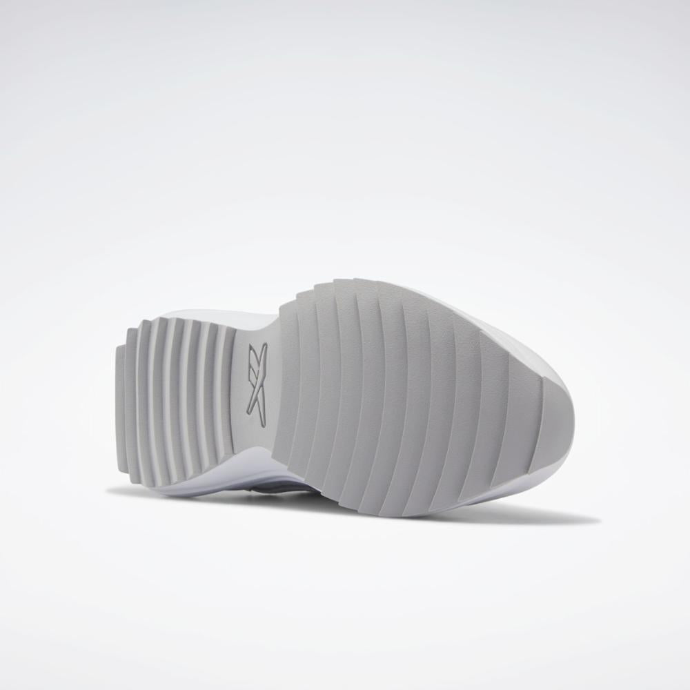 Reebok Footwear  Women's Classic Leather Sp Extra Reebok Classics Ftw Women Ftwr Wht/Lgh Solid Gry/Lucid L M