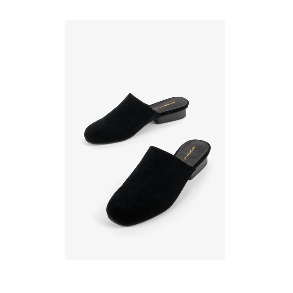 Intentionally Blank Women's Touch in Black