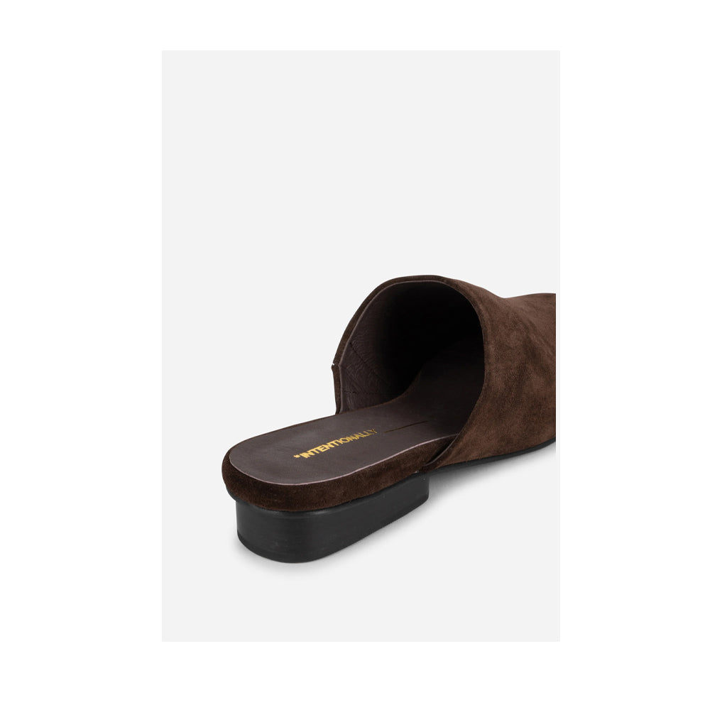 Intentionally Blank Women's Touch in Chocolate