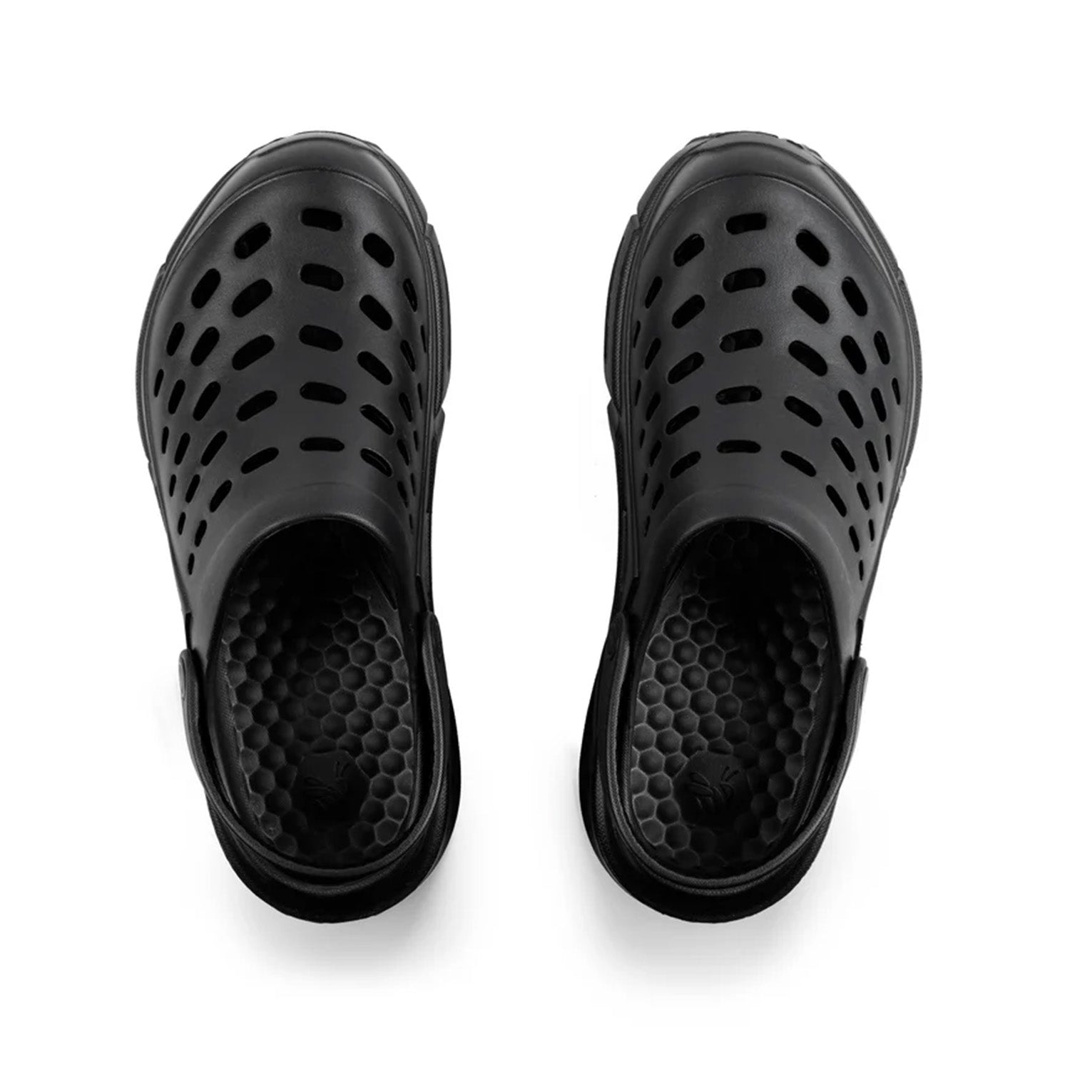 Joybees Unisex Trekking Clog in Black