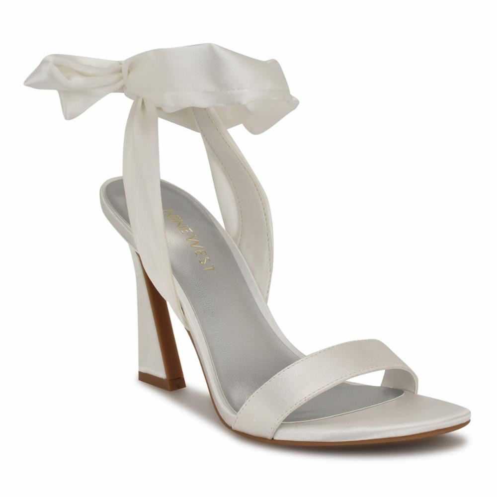 Nine West Women's Kaldra2 White684/Crystal Satin M