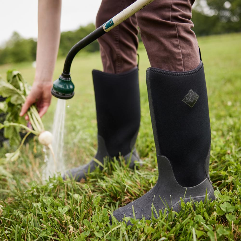 Muck Footwear  Women's Hale Hale Black M