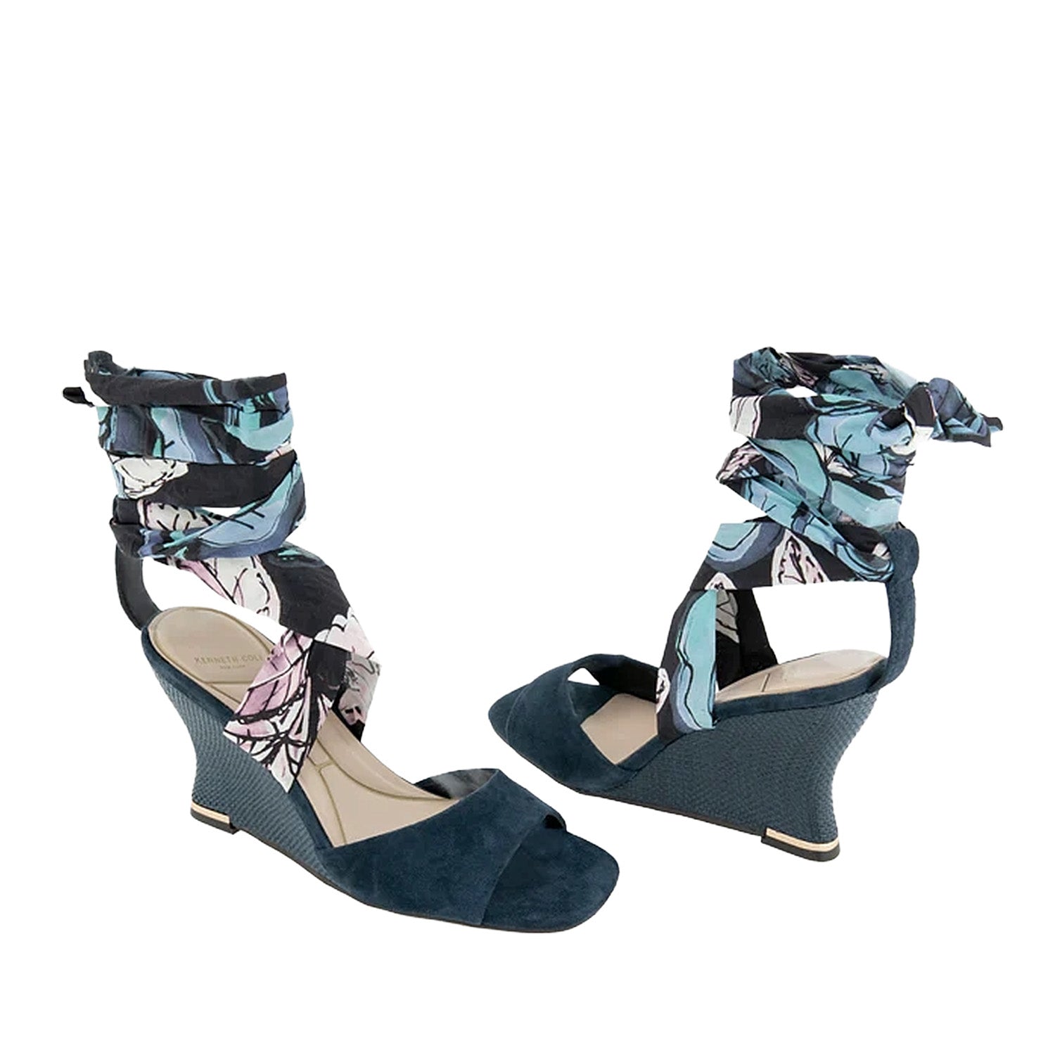 Kenneth Cole Women's Fabia In Navy