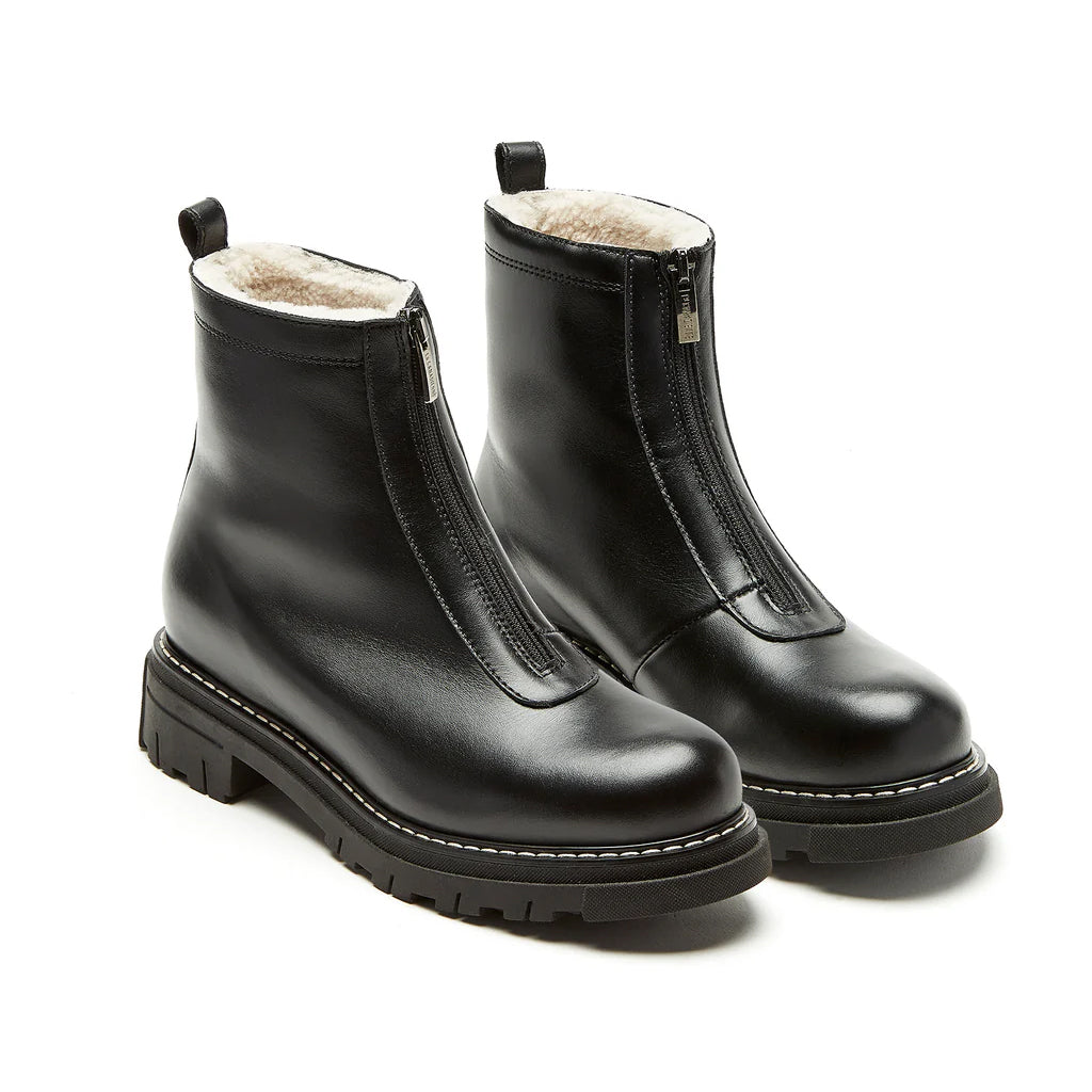 La Canadienne Women's Delta in Black Leather
