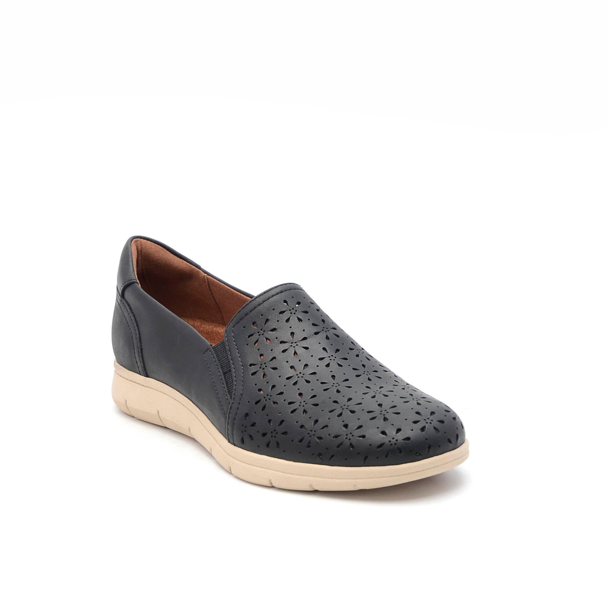 Cobb Hill Women's Lenoir Slip On Black M