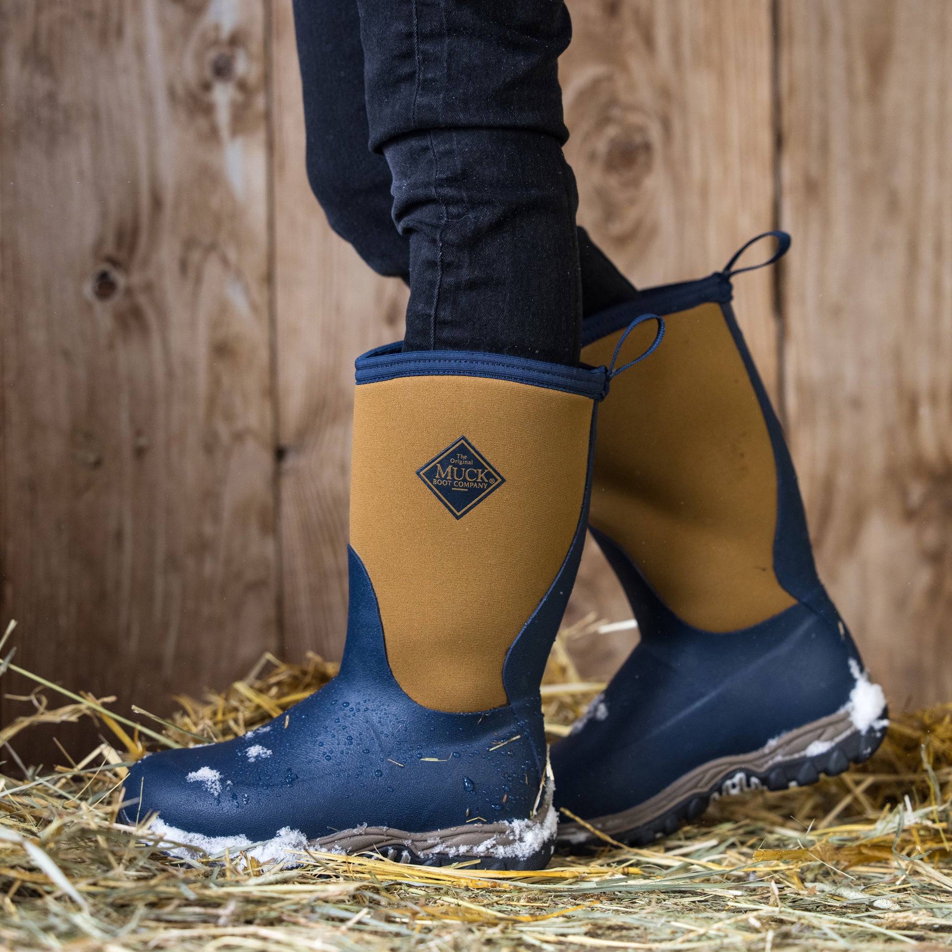 Muck Kids' Rg2902 In Navy/Tan