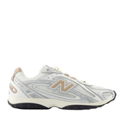 New Balance Unisex 204L in Silver Metallic/Flat Taupe