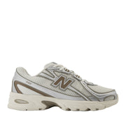 New Balance Unisex 740 in Sea Salt/Arid Stone/Silver Metallic/Mushroom