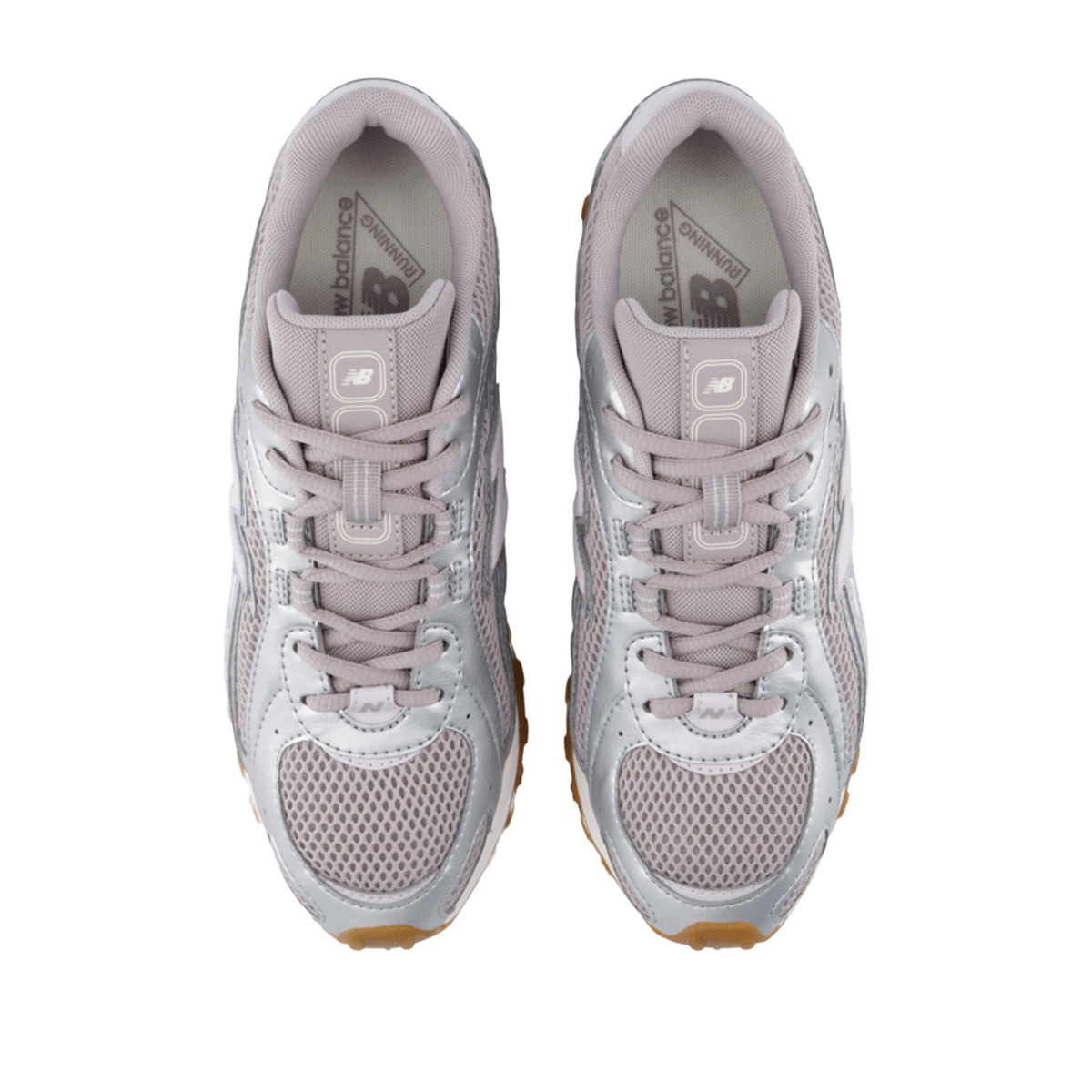 New Balance Unisex 204L in Truffle Salt/Horizon Grey/Silver Metallic