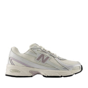 New Balance Unisex 740 in Sea Salt/Truffle Salt