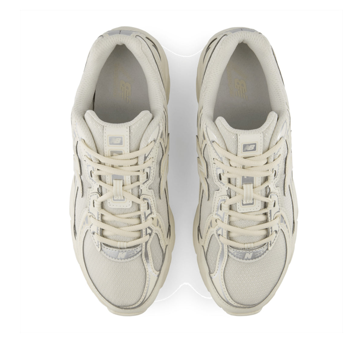 New Balance Unisex 740 in Sea Salt/Angora