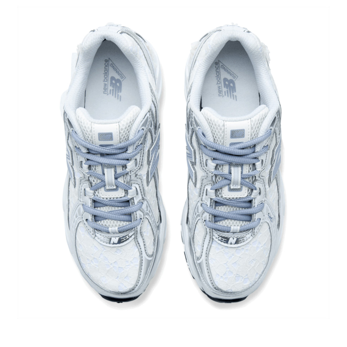 New Balance Unisex 740 in Linen/Silver Metallic