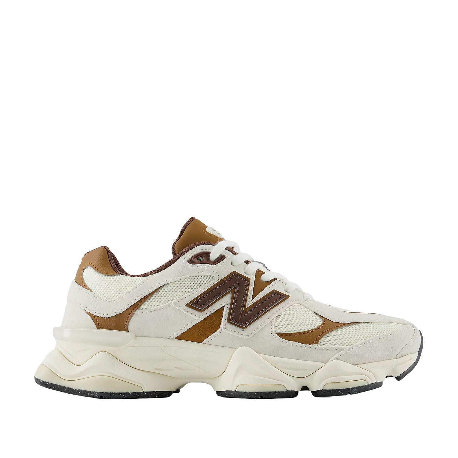 New Balance Unisex 9060 in Breakfast Tea/Angora
