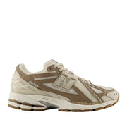 New Balance Unisex U1906R in Moonbeam/Mushroom