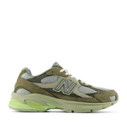 New Balance Unisex 2010 in Covert Green/Dry Lime/Lone Star Grey