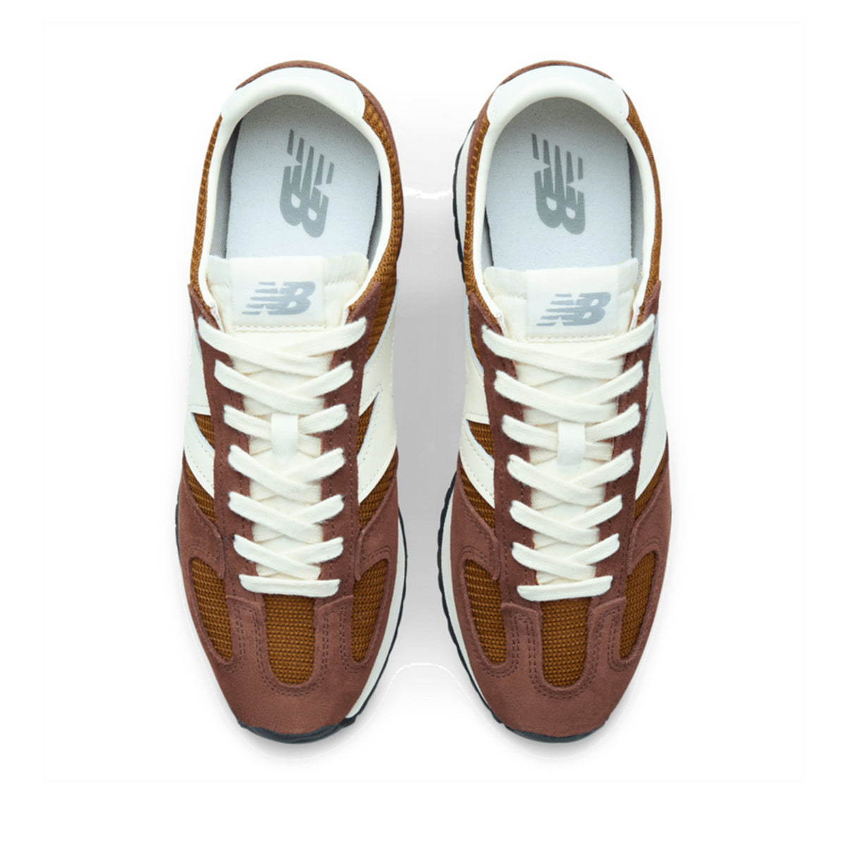 New Balance Unisex 471 in Rich Oak/Breakfast Tea