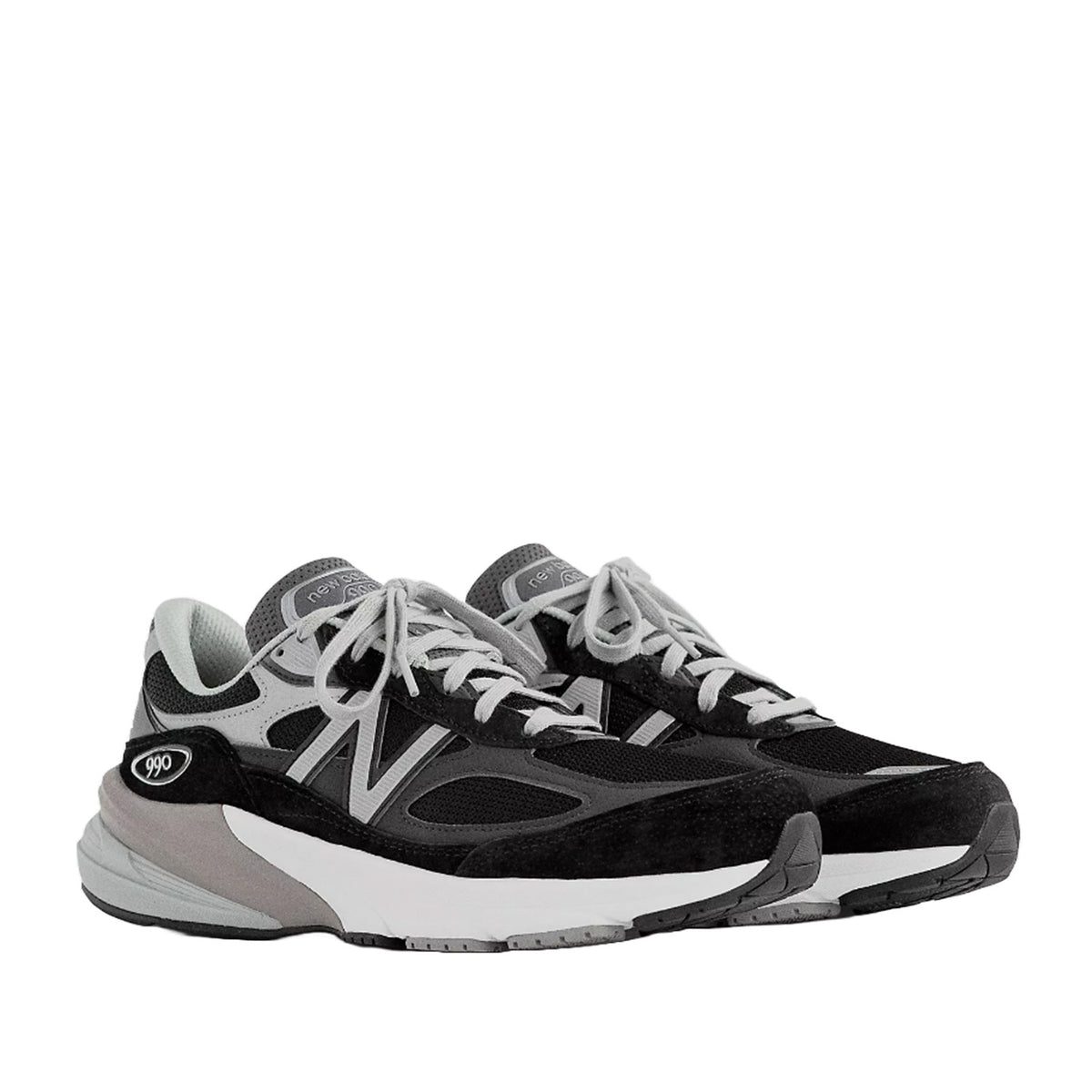 New Balance Women's Made in USA 990v6 in Black
