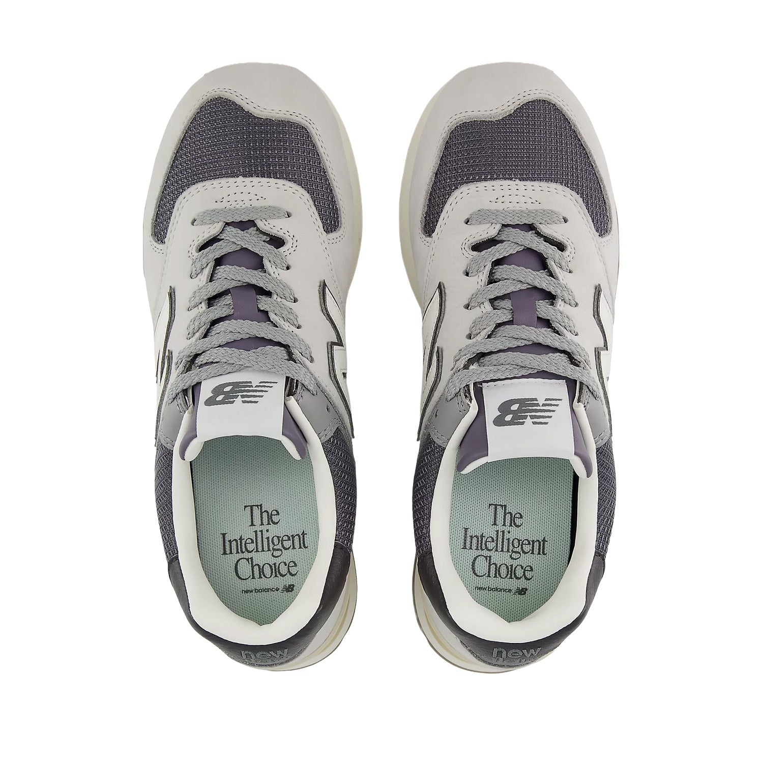 New Balance Unisex 574 in Grey Matter/Dark Silver Metallic