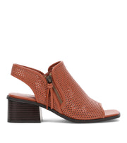 Frye & Co Women's Oasys In Cognac/Naples M