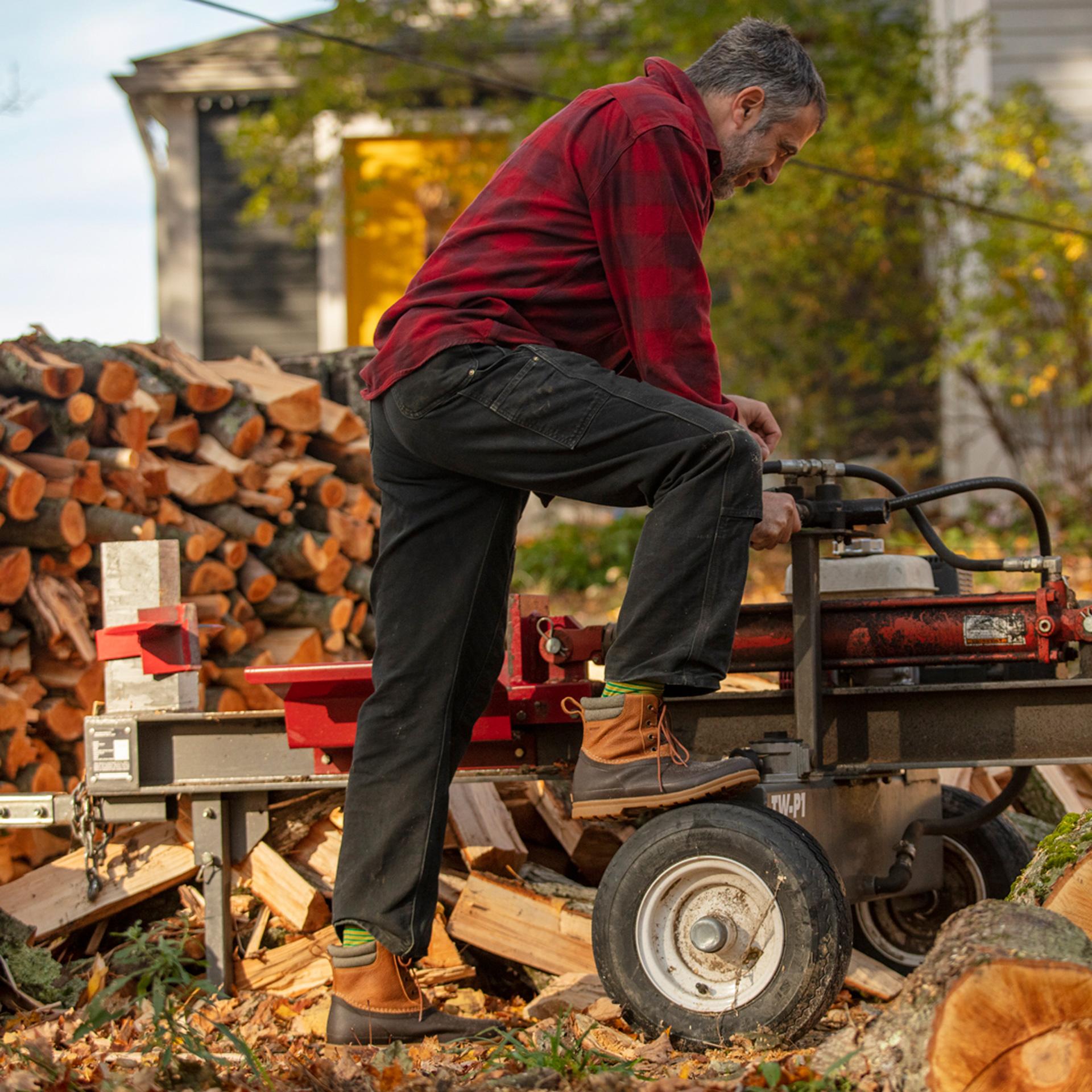 Muck Footwear  Men's Originals Duck Lace Originals Brown M