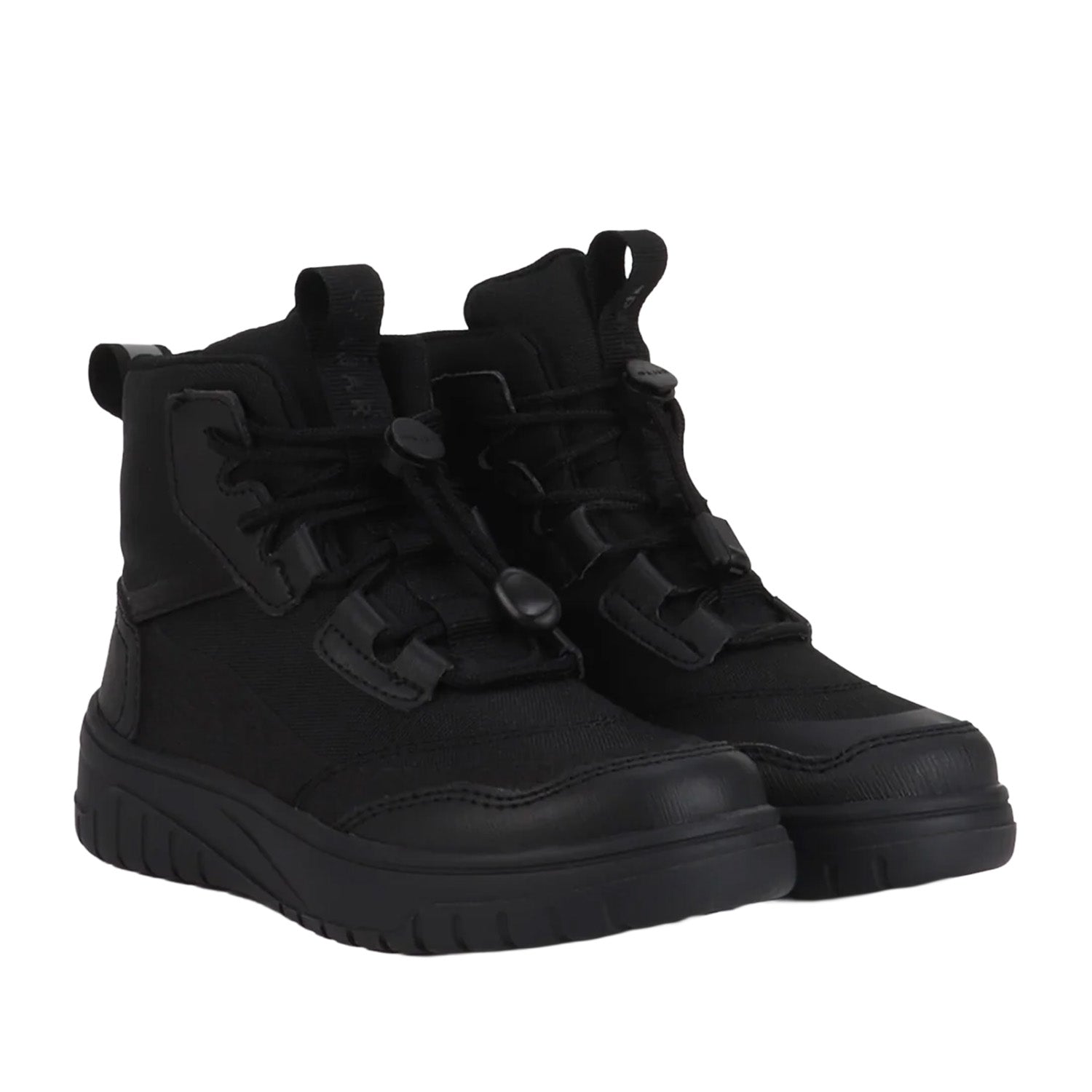 Pajar Kids' Ultra Lt Trail in Black