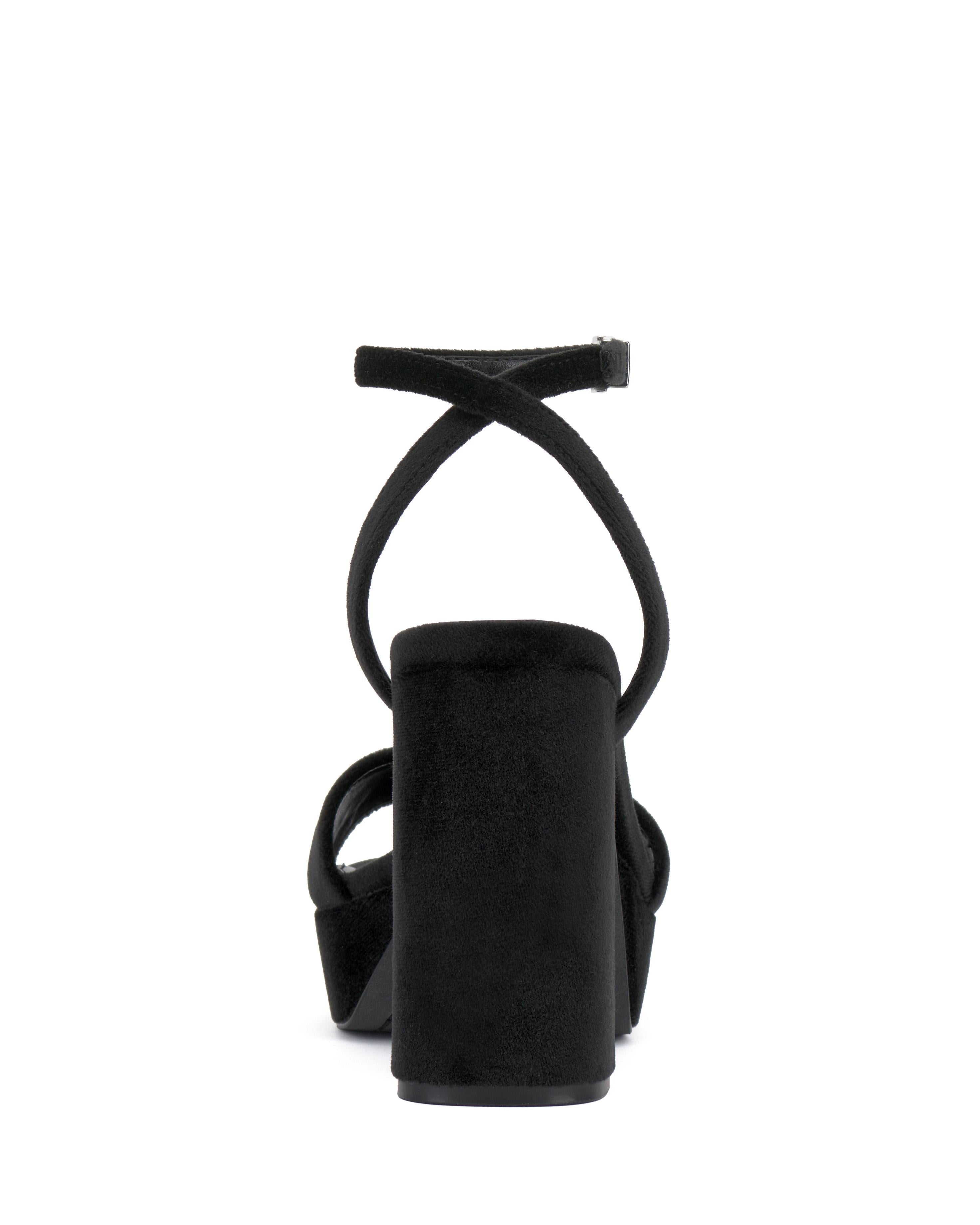 Vince Camuto Women's Pendry Black M