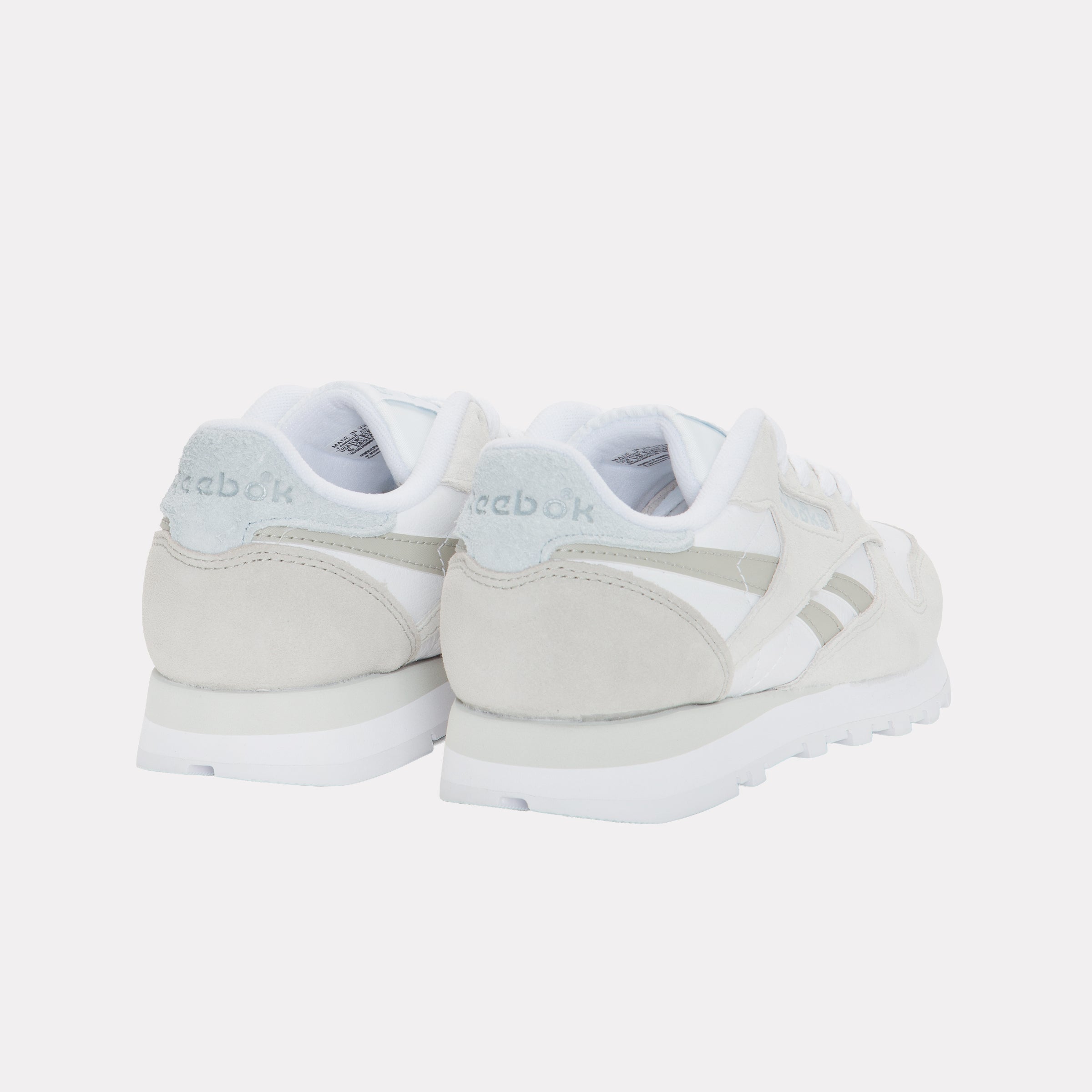 Reebok Women's Classic Leather  In White/Softgrey/Escapegrey M