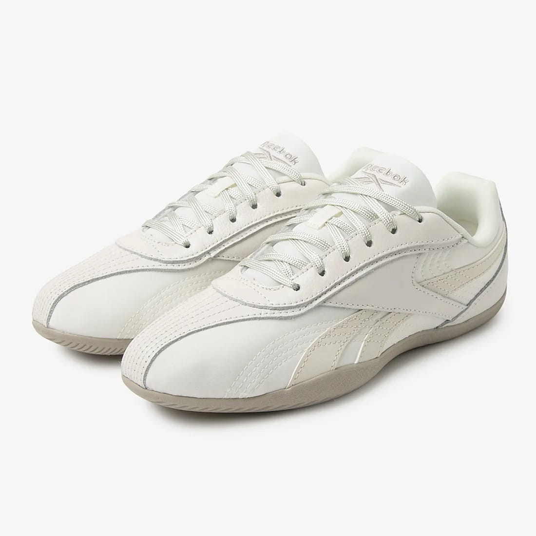 Reebok Women's Ultra Lo  In Chalk/Vintagechalk/Mineralgrey M