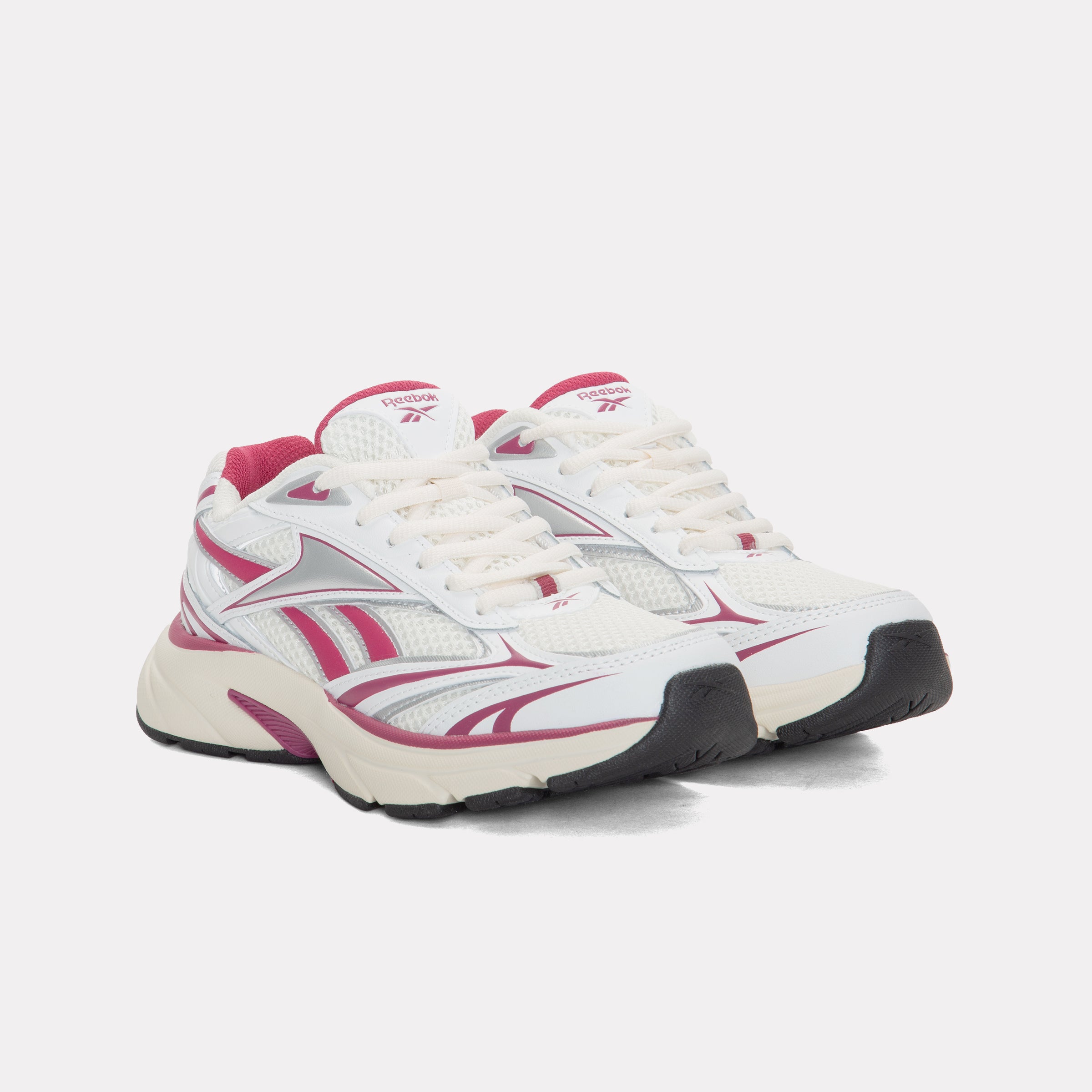 Reebok Women's Belwave  In White/Chalk/Very M