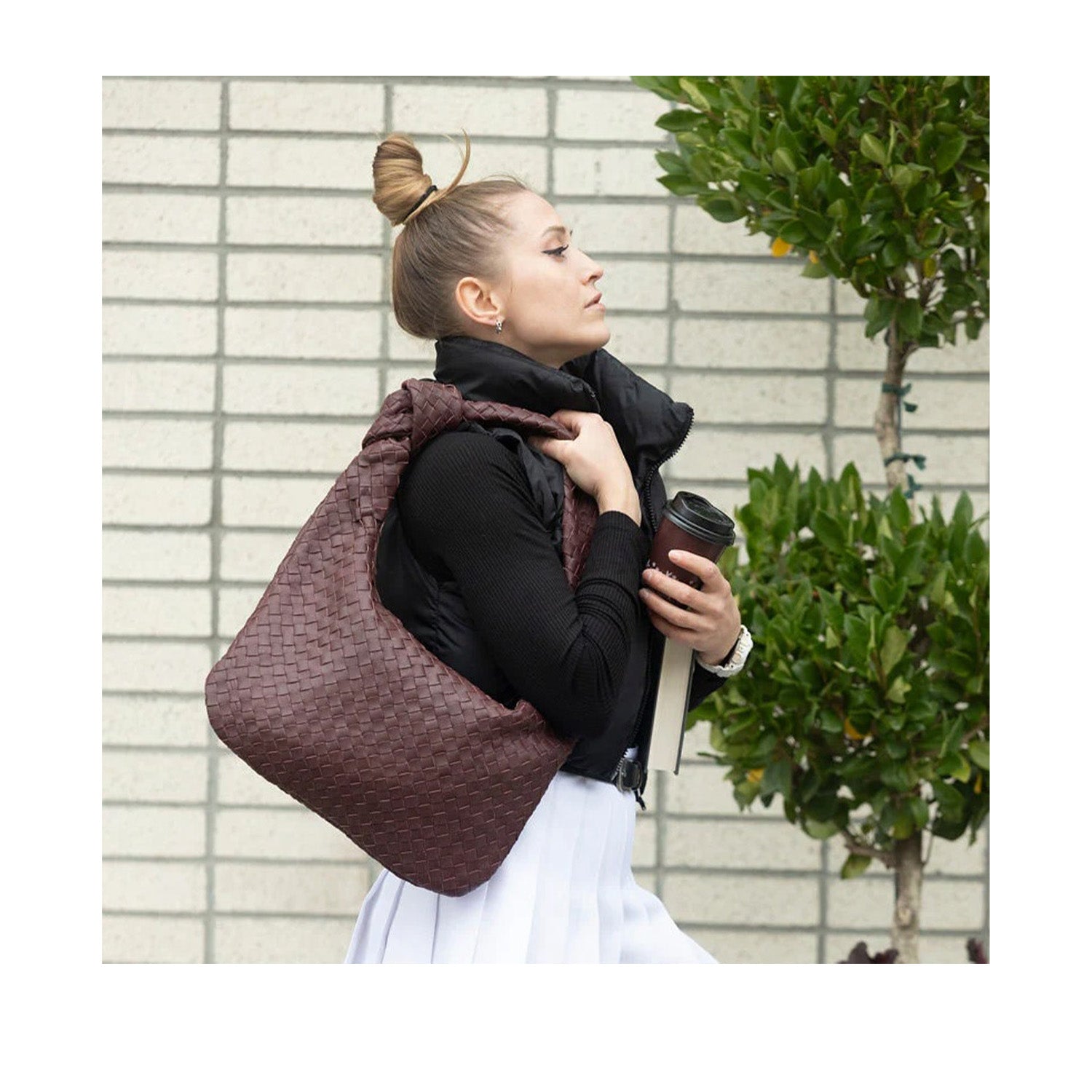 Risa Women's Zar Woven Handbag in Maroon