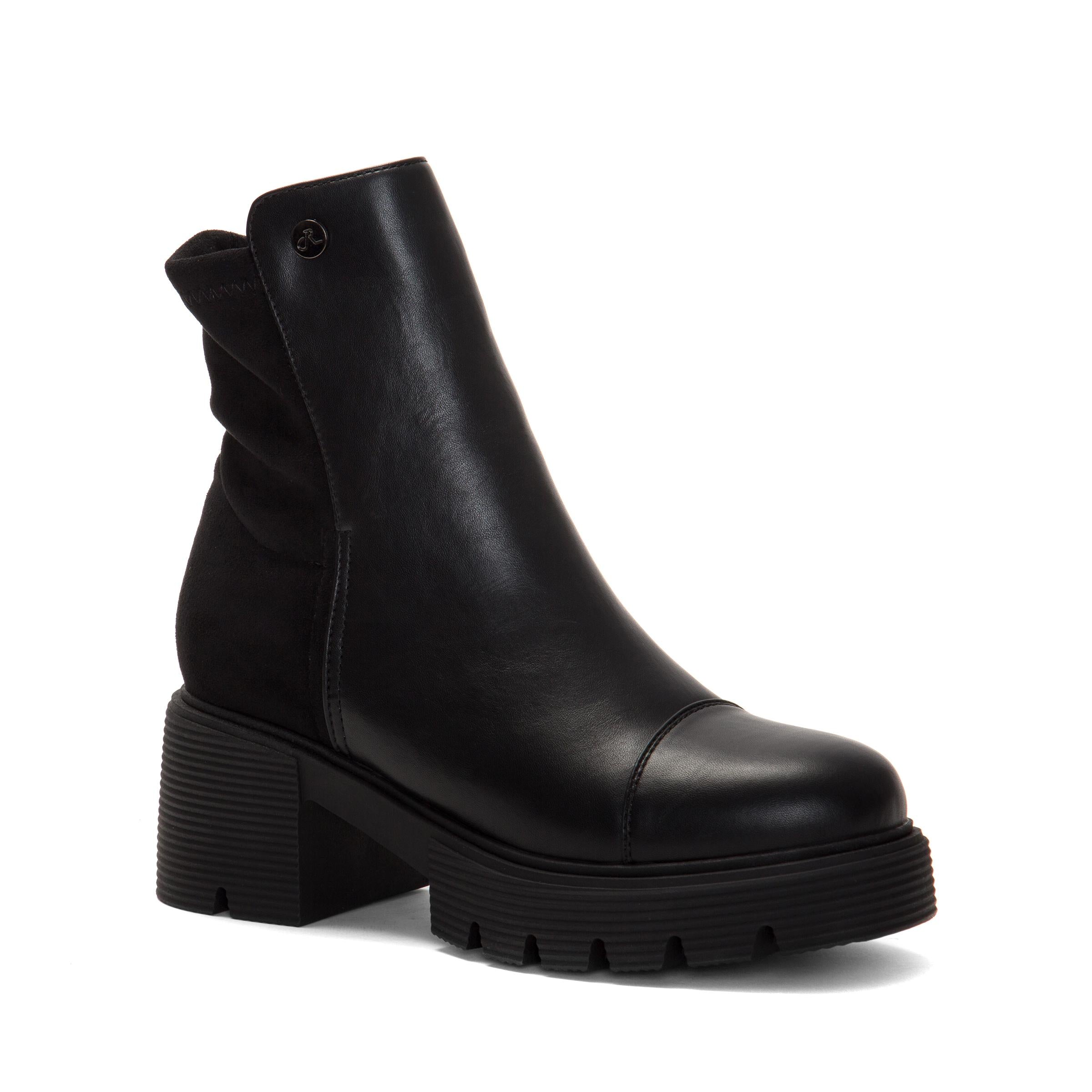 Religious Comfort Women's Rockberry Black M