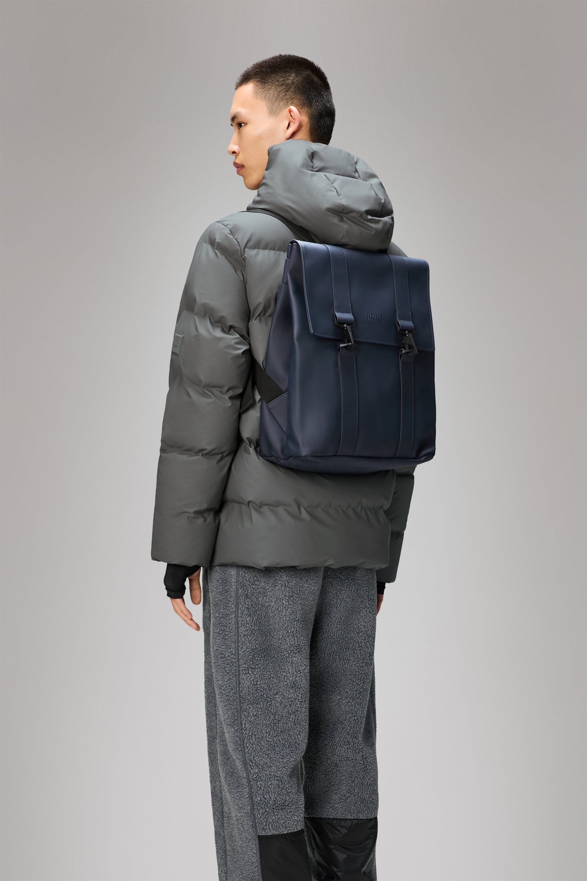 Rains MSN Bag in Navy