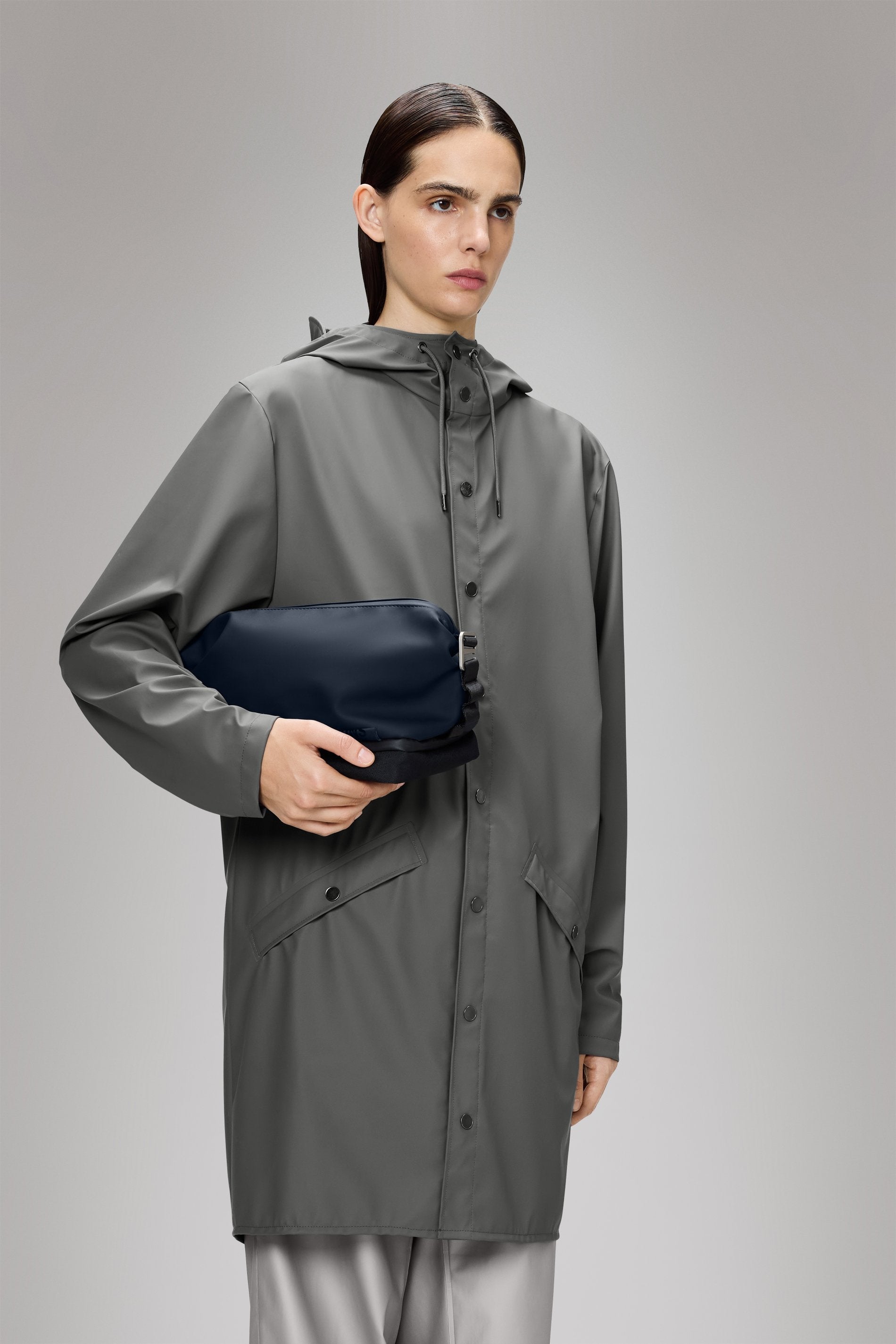 Rains Otaru Washbag in Navy