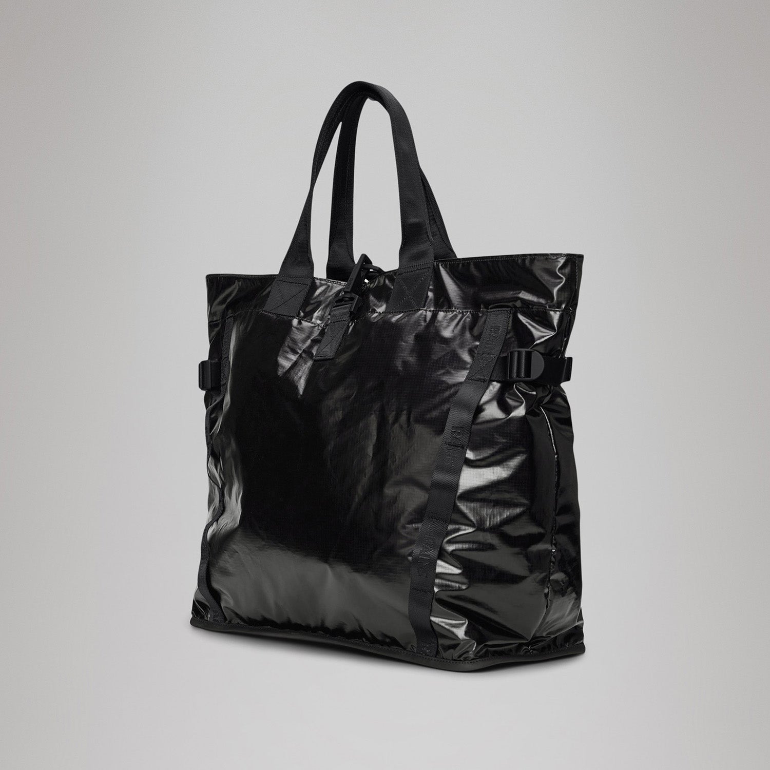 Rains Sibu Shopper Bag in Black