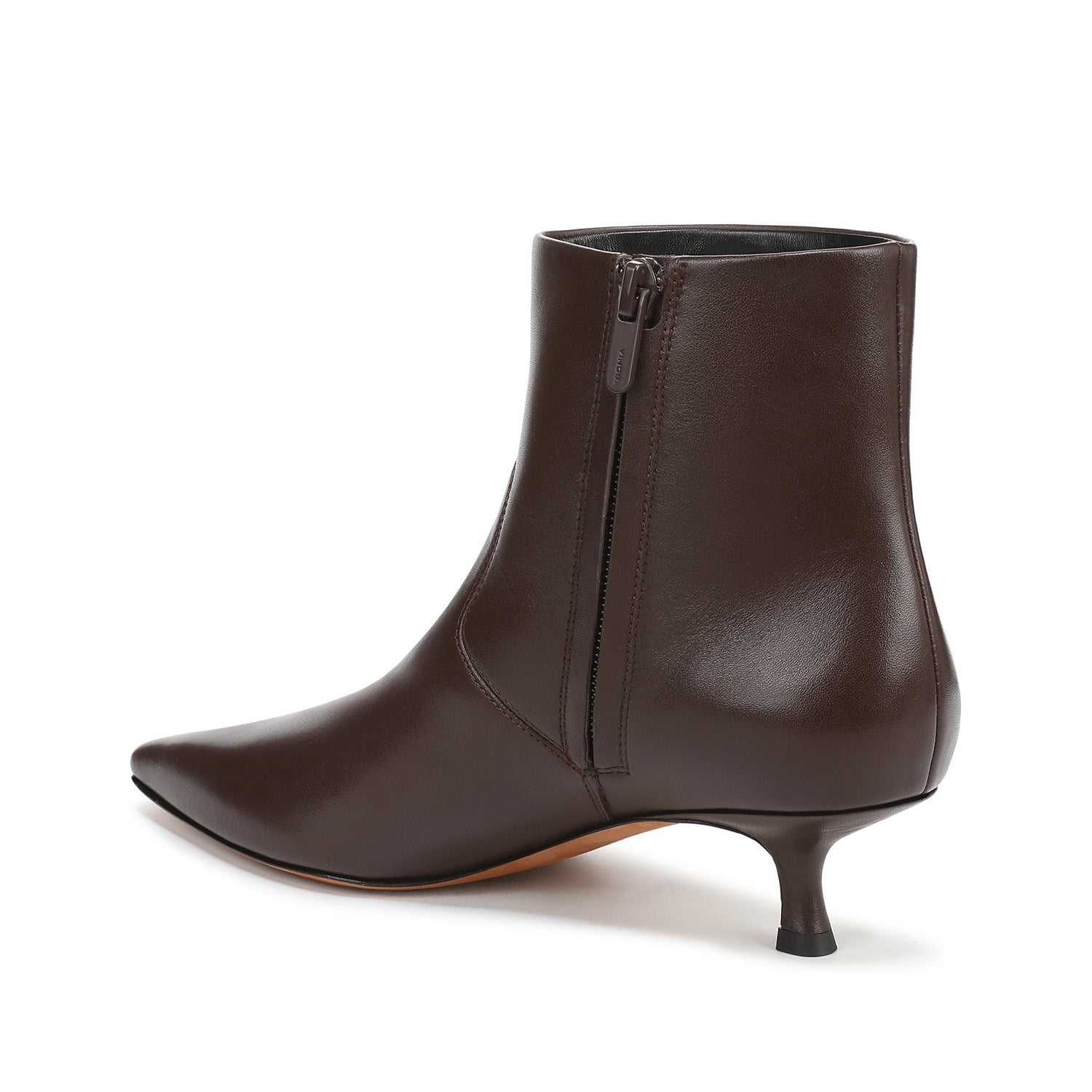 Vince. Women's Simone in Cacao Brown