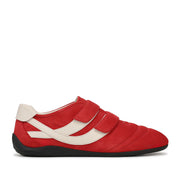 Vince. Women's Sonic Trainer in Crimson
