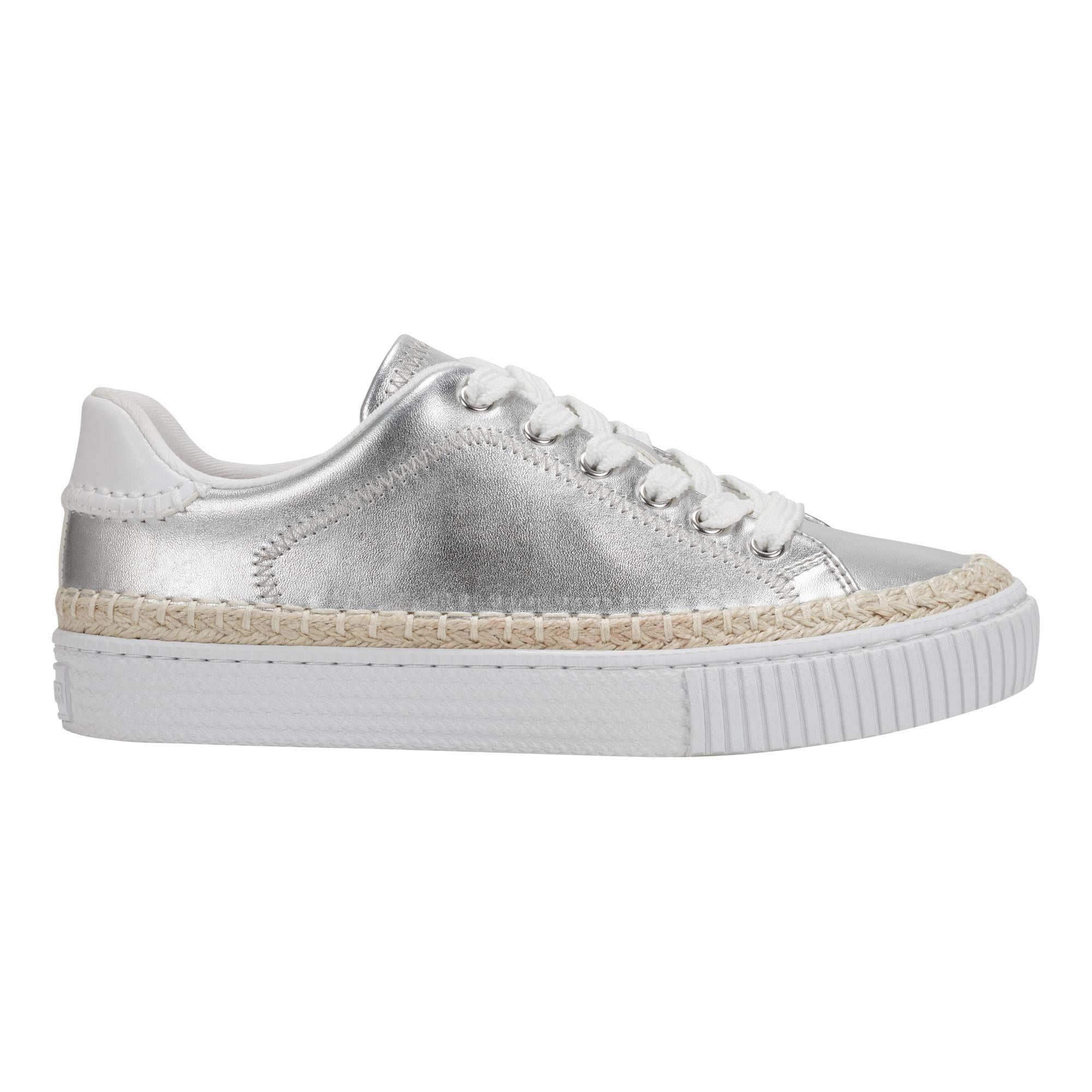 Marc Fisher Women's Spryng Soft Silver/Cm White/Metallic M