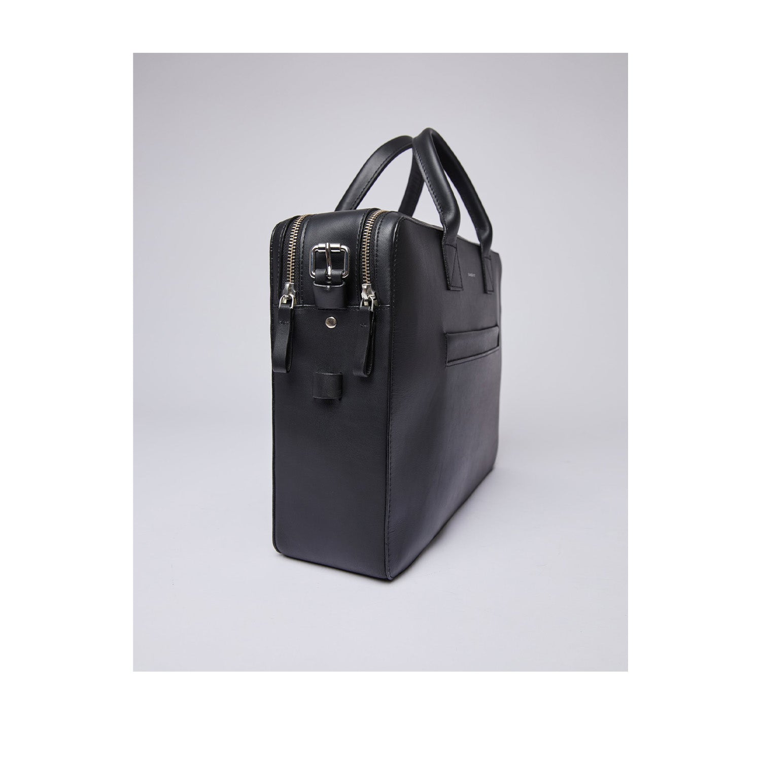 Sandqvist Seth Leather in Black