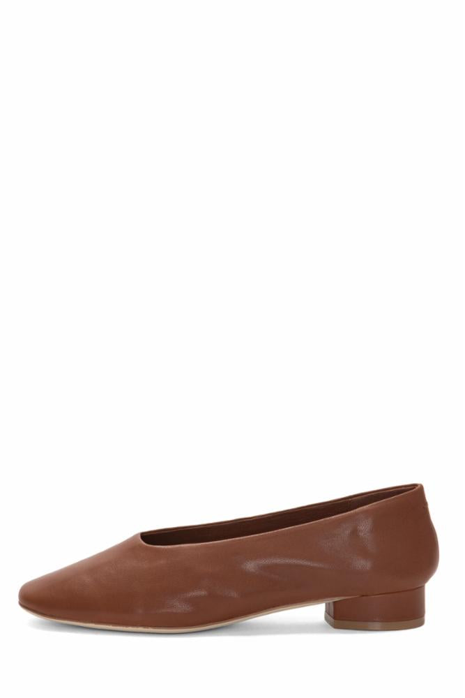 Jeffrey Campbell  Women's Trustee Brown M