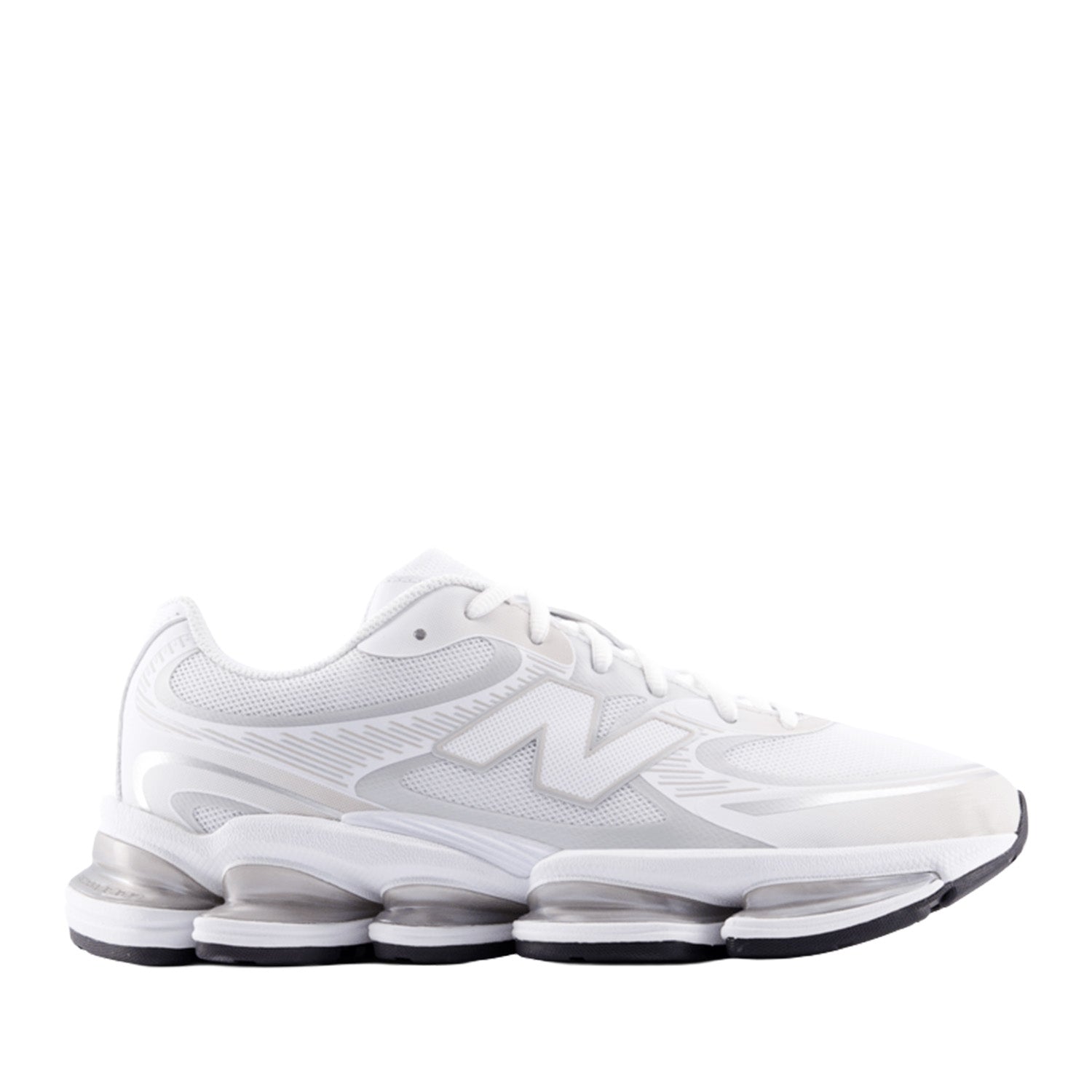 New Balance Unisex Lunar New Year ABZORB 2000 in White/Silver Metallic