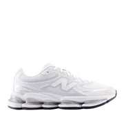 New Balance Unisex Lunar New Year ABZORB 2000 in White/Silver Metallic