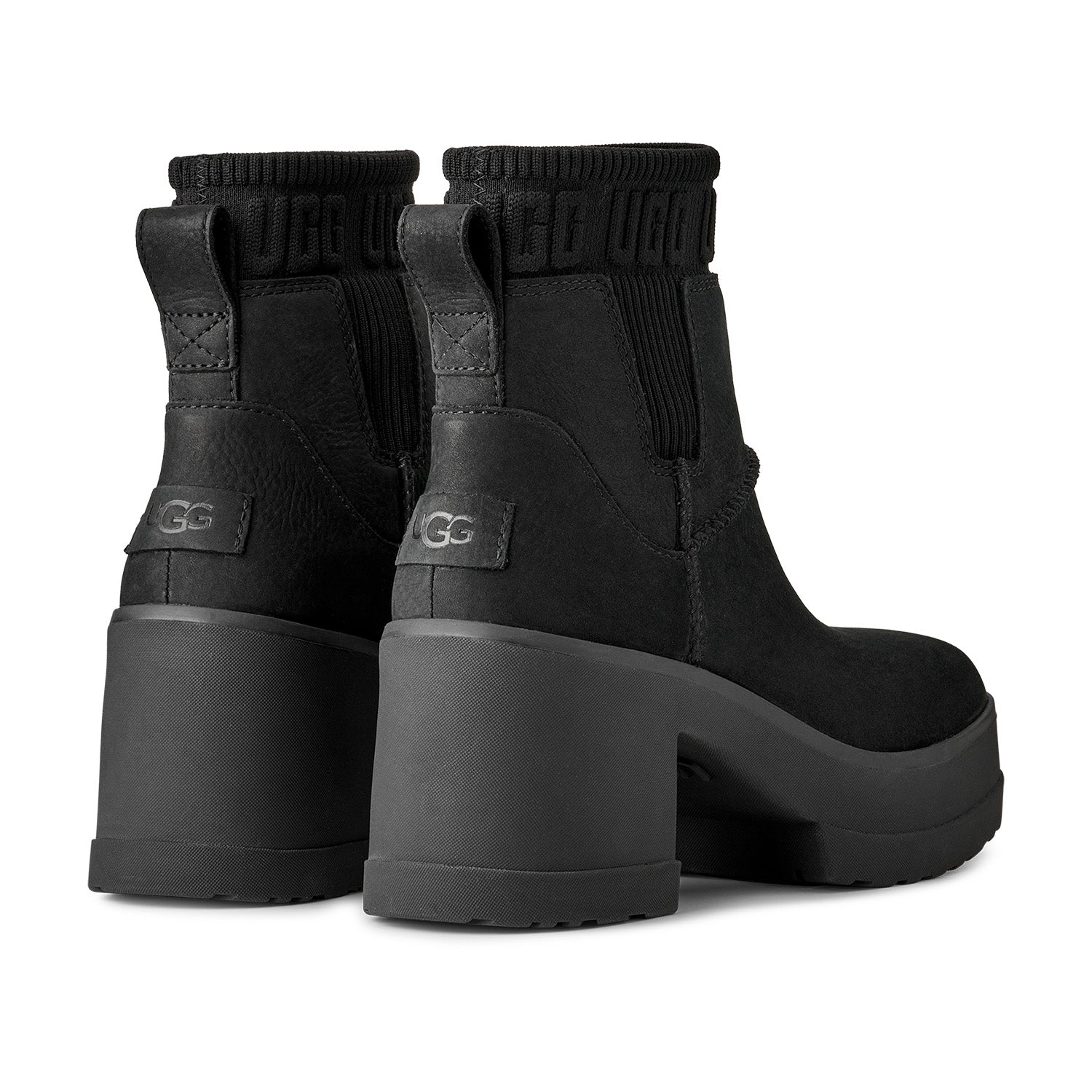 UGG Women's Moxy Chelsea in Black