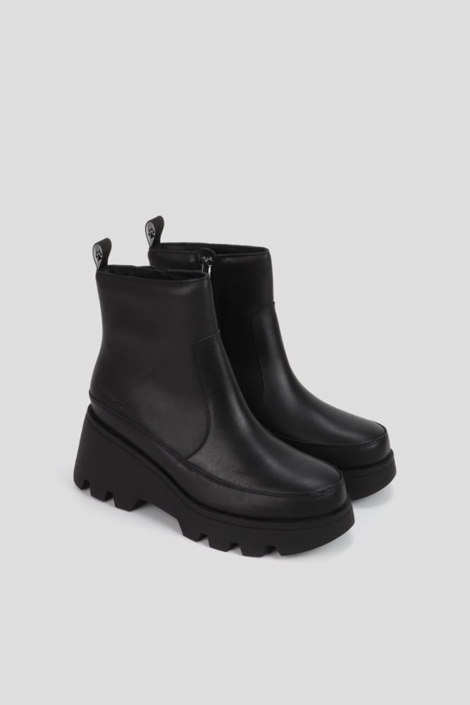 Cougar  Women's Villa Cougar Footwear Black M